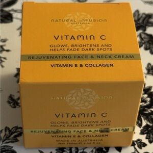 Vitamin C Rejuvenating Face & Neck Cream - Yellow